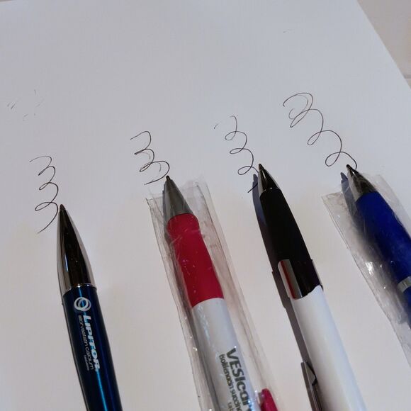 Pharmaceutical  Rep Promo Pens-Lot Of 4-Lipitor-Favmir-Vesicare-Biaxin XL - Picture 6 of 6